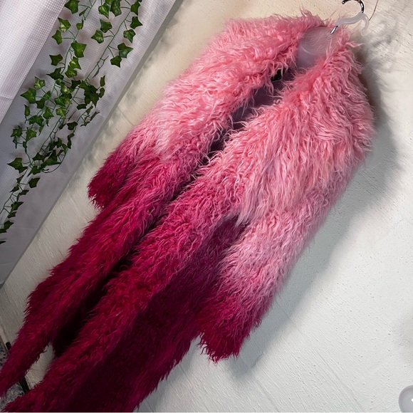 Pink Ombre Faux Fur Coat - Picture 2 of 11